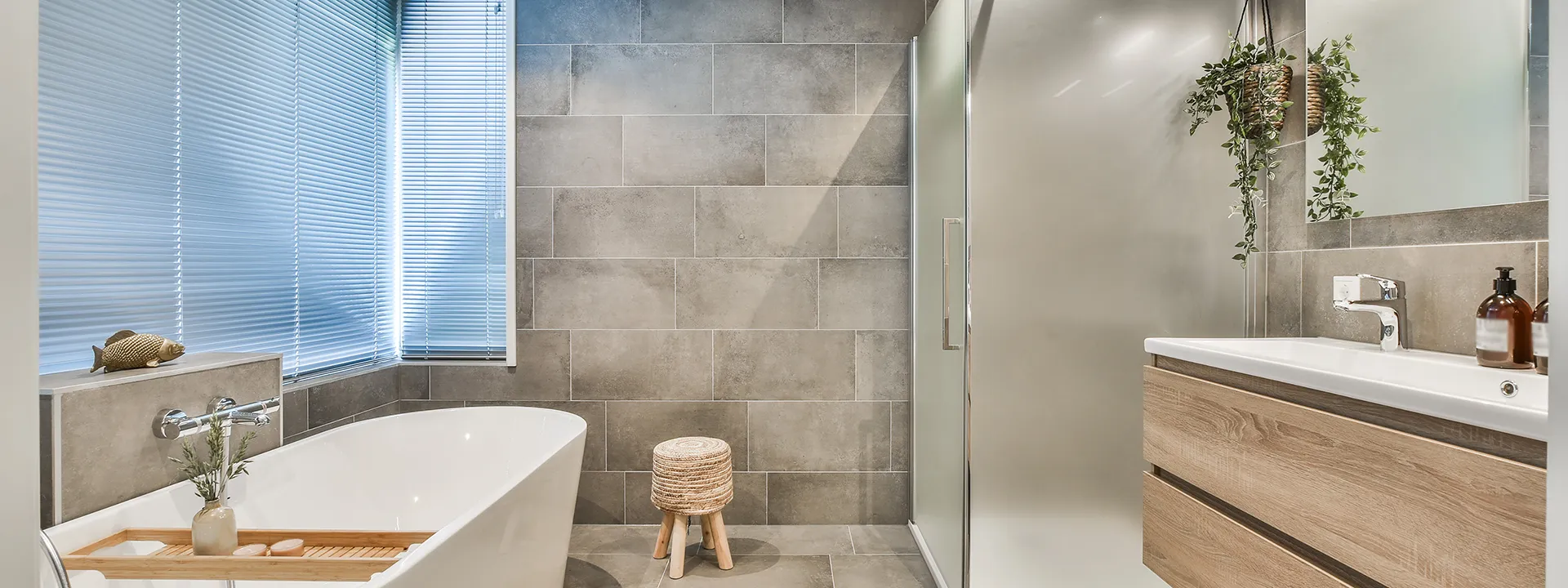 artisan plombier salle de bain à Lunel