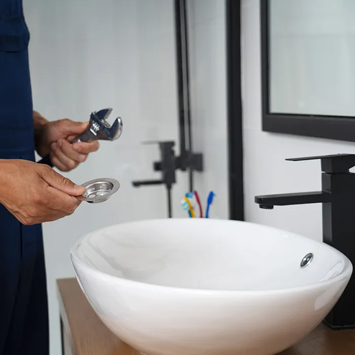 artisan plombier spécialisé en aménagement salle de bain à Vendargues